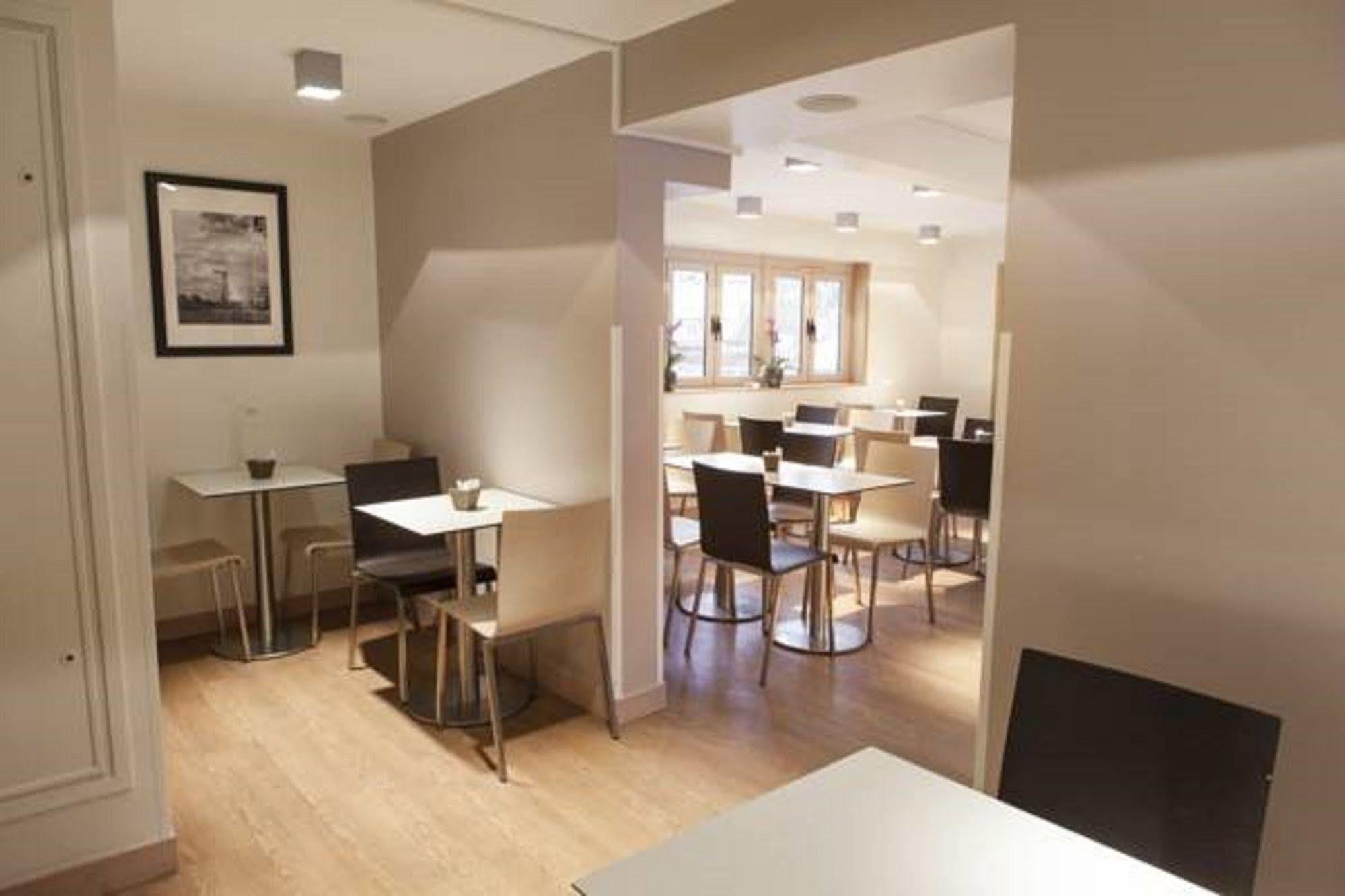 Ibis Lille Centre Grand Place Esterno foto